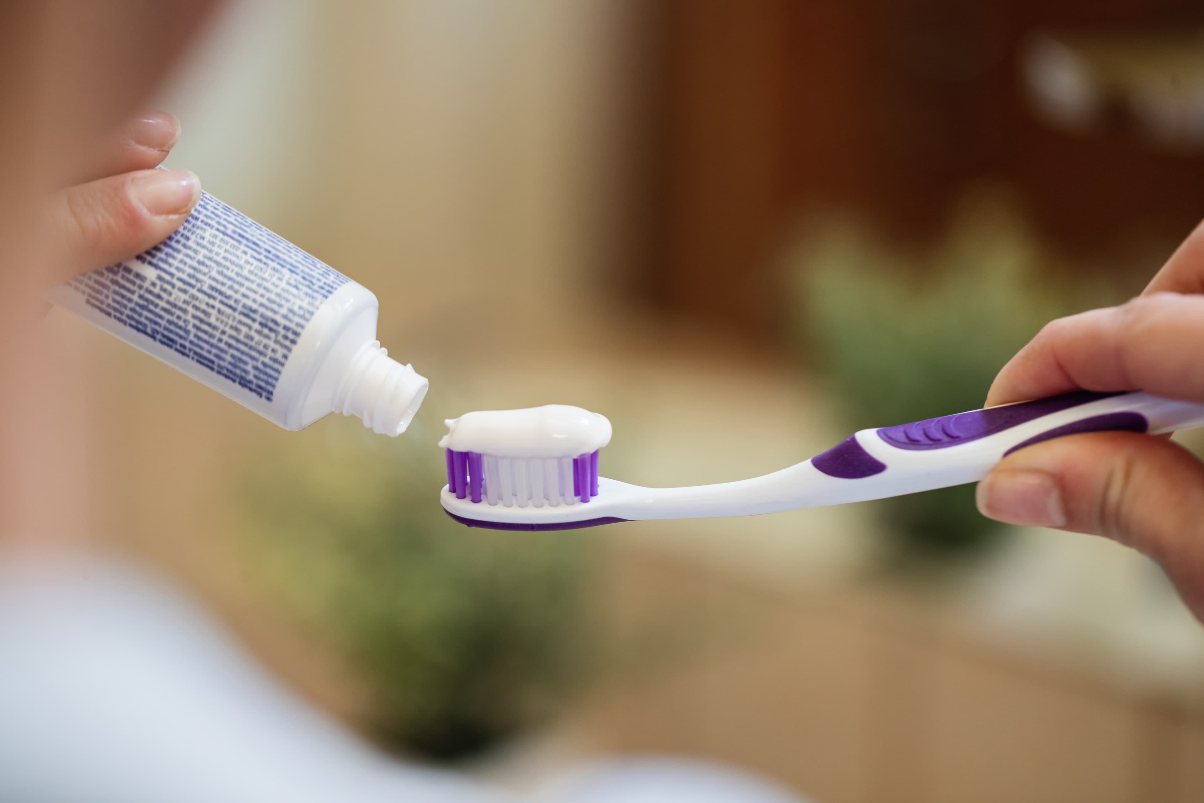 Soft, Medium, or Hard Bristle Toothbrush — Which One Is Actually Right?
